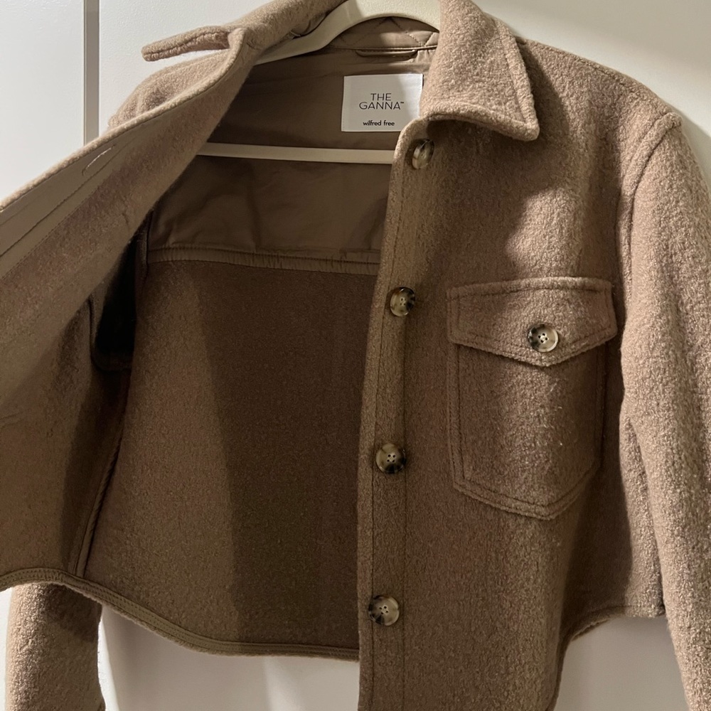 Aritzia Olive Green Cropped Wool Blend Jacket - Picture 8 of 14